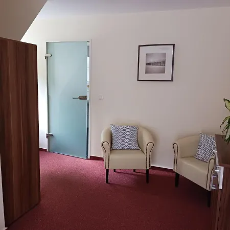 Hotel Forsthaus Gluesing *